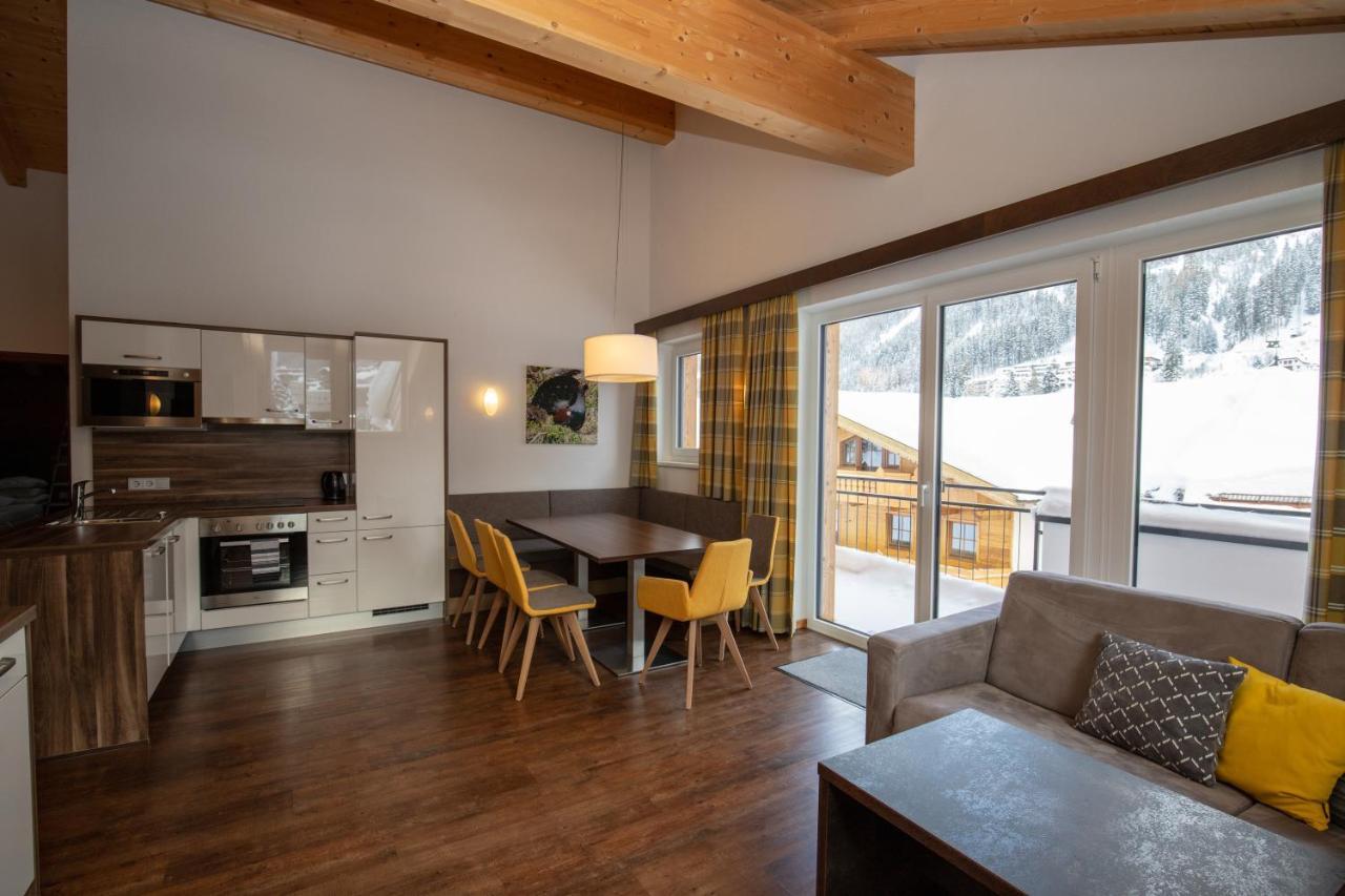 Lux Appartements Ischgl Bagian luar foto