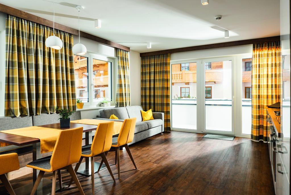 Lux Appartements Ischgl Bagian luar foto